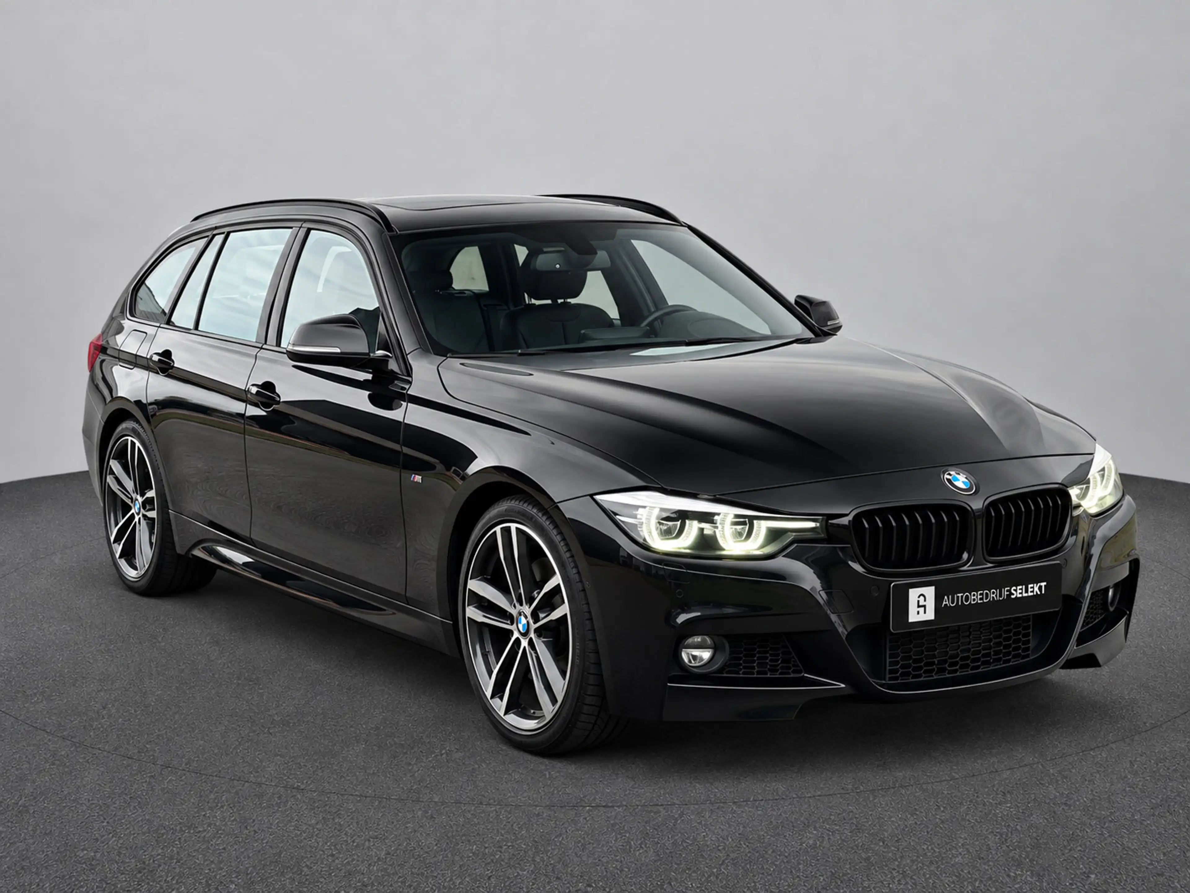 BMW 318 3-serie Touring 318i M-Sport | Panorama | 19 inch — photo 7
