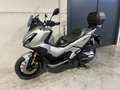 Honda ADV 350 met topcase in mooie staat - thumbnail 7