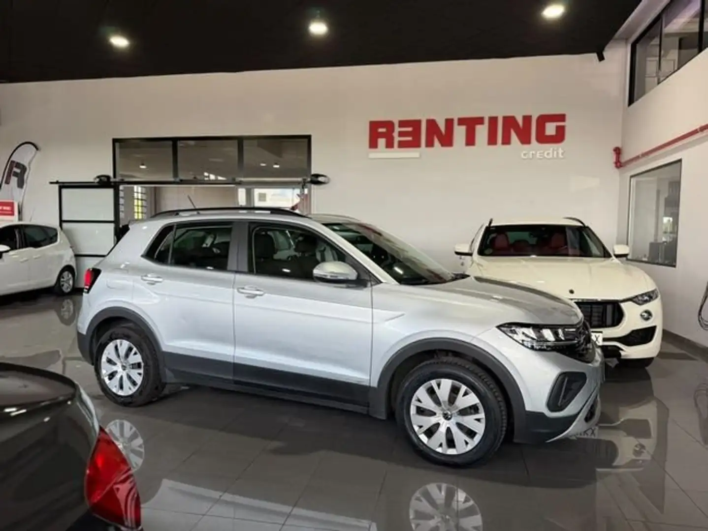 Volkswagen T-Cross 1.0 TSI 70kW Gris - 2