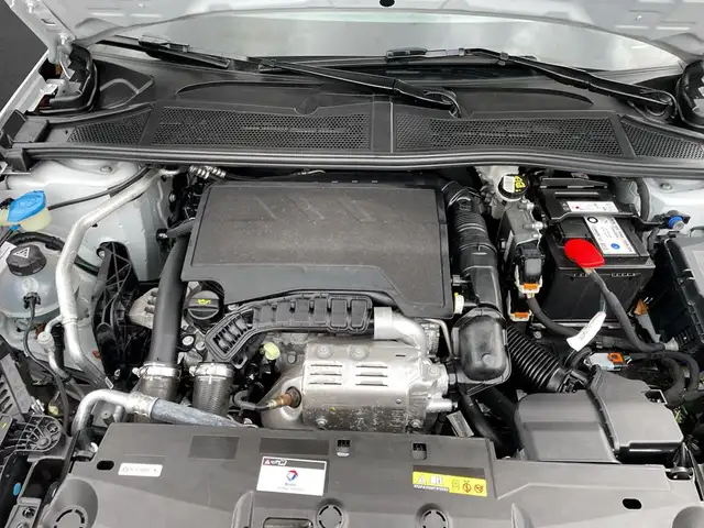 Peugeot 308 SW view 5