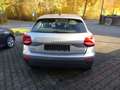 Audi Q2 35 TFSI basis Grau - thumbnail 4