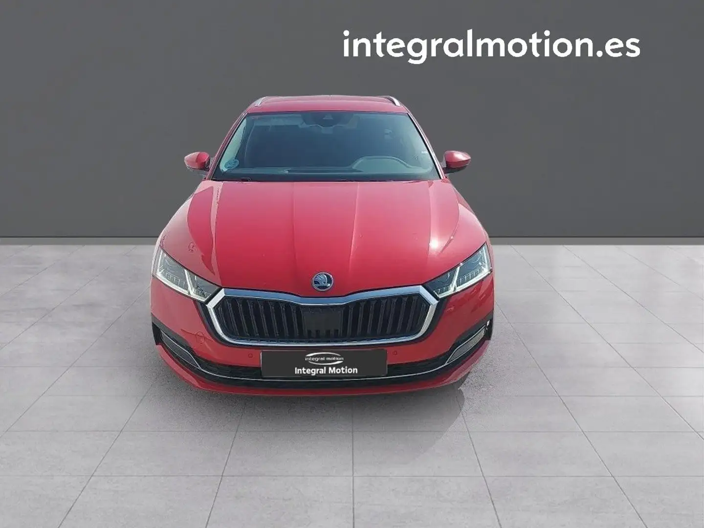 Skoda Octavia Combi 2.0TDI Style DSG 110kW Rojo - 1