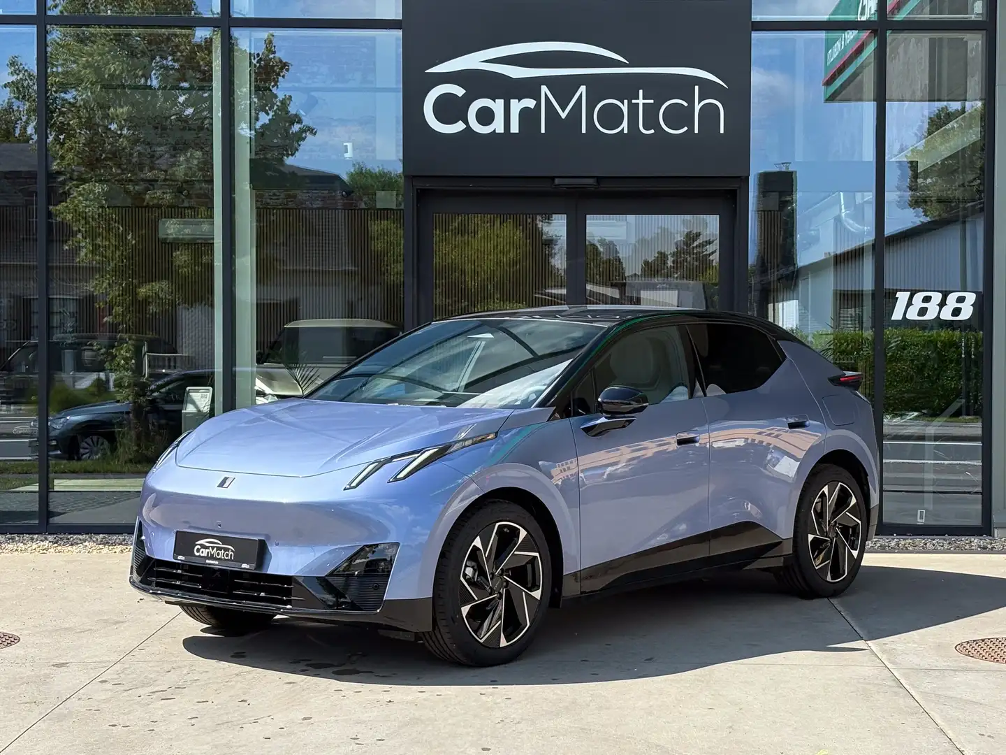 Lynk & Co 02 66kWh MORE - 360° | Harman | Leder | Pano Bleu - 1