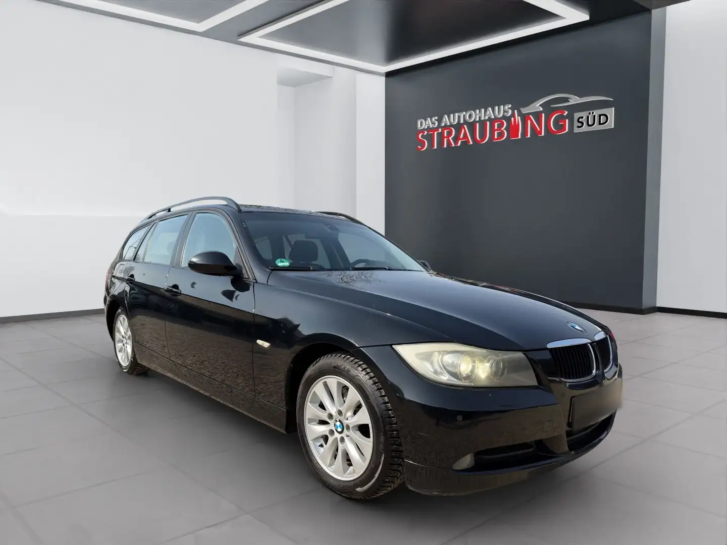 BMW 318 d touring XENON*KLIMAAUTOMATIK*SHZG*HU-07/27 Schwarz - 1