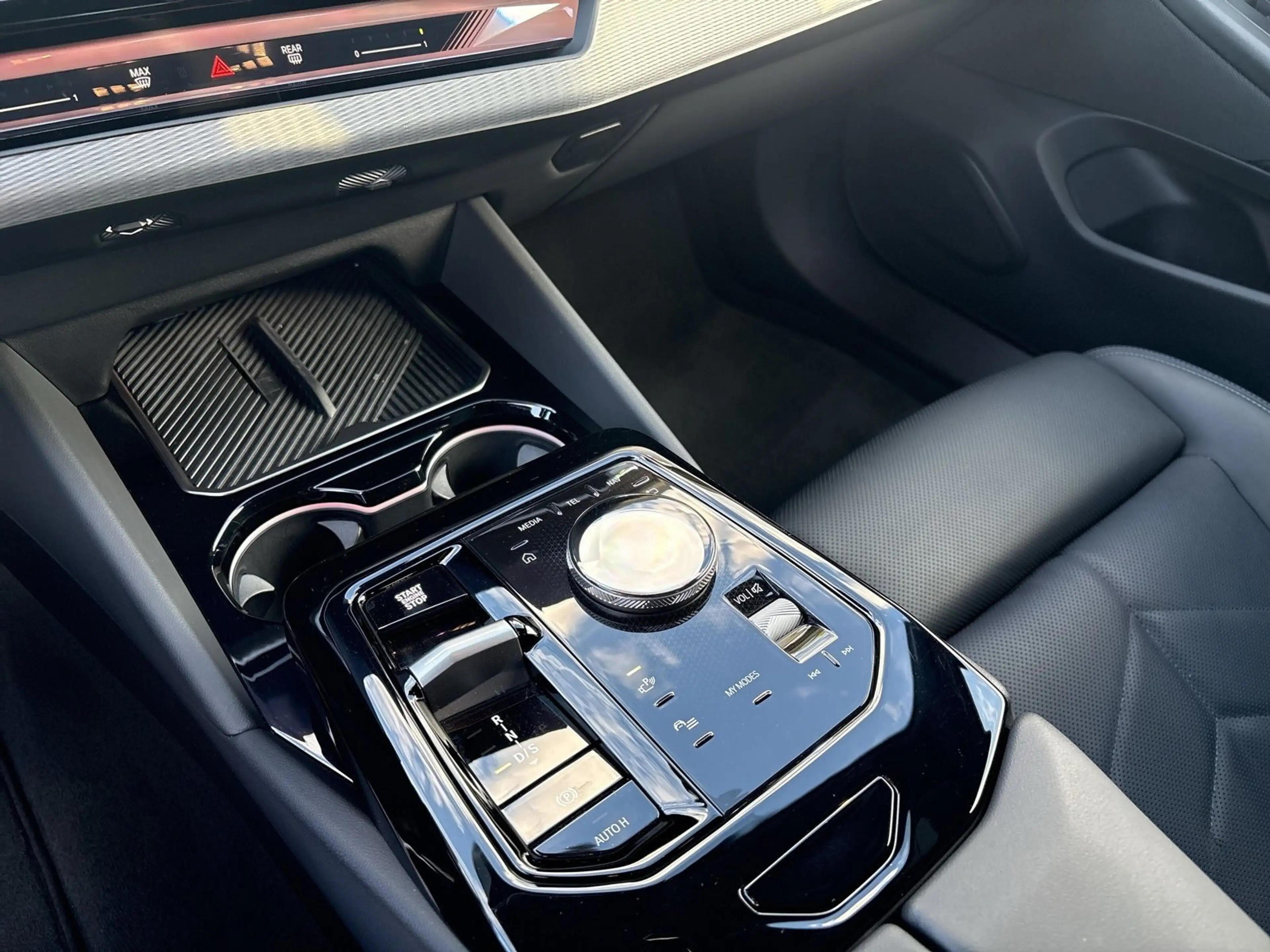 BMW 530 e M Sport HUD AHK ad.LED DA Pr. PA+ — photo 15