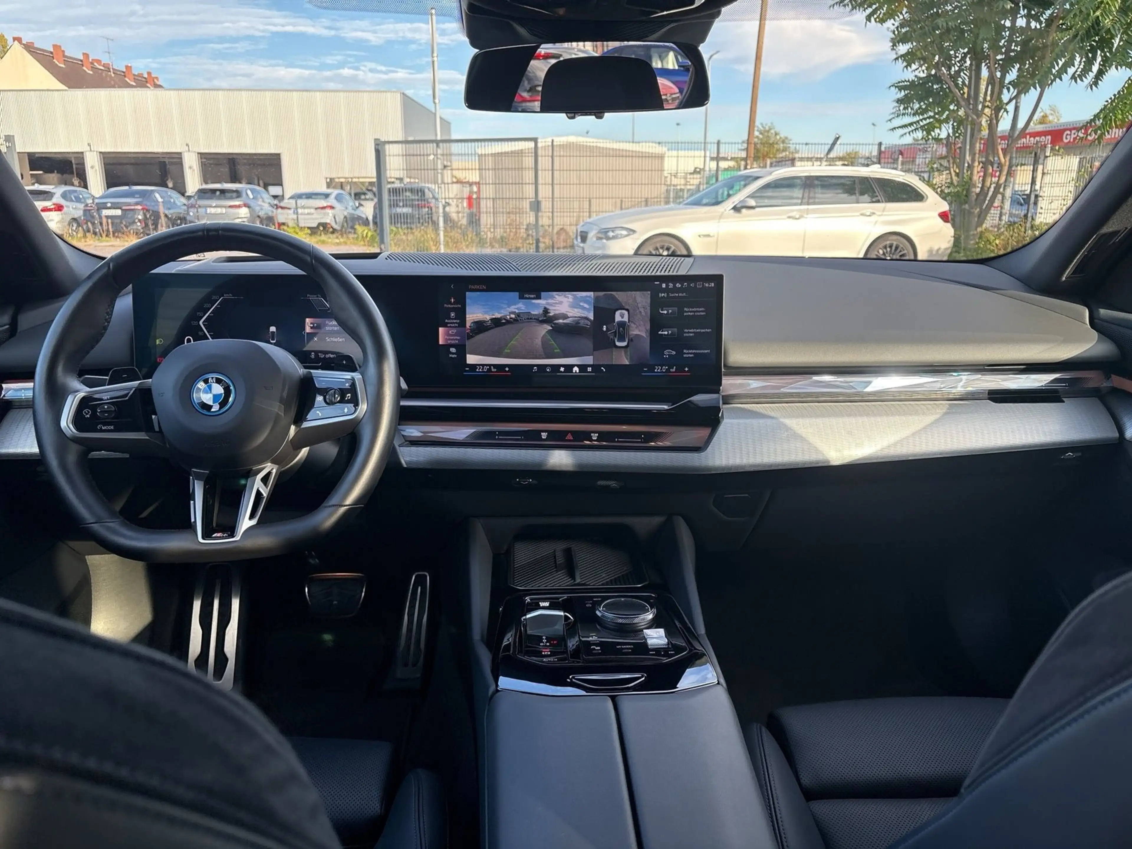 BMW 530 e M Sport HUD AHK ad.LED DA Pr. PA+ — photo 10