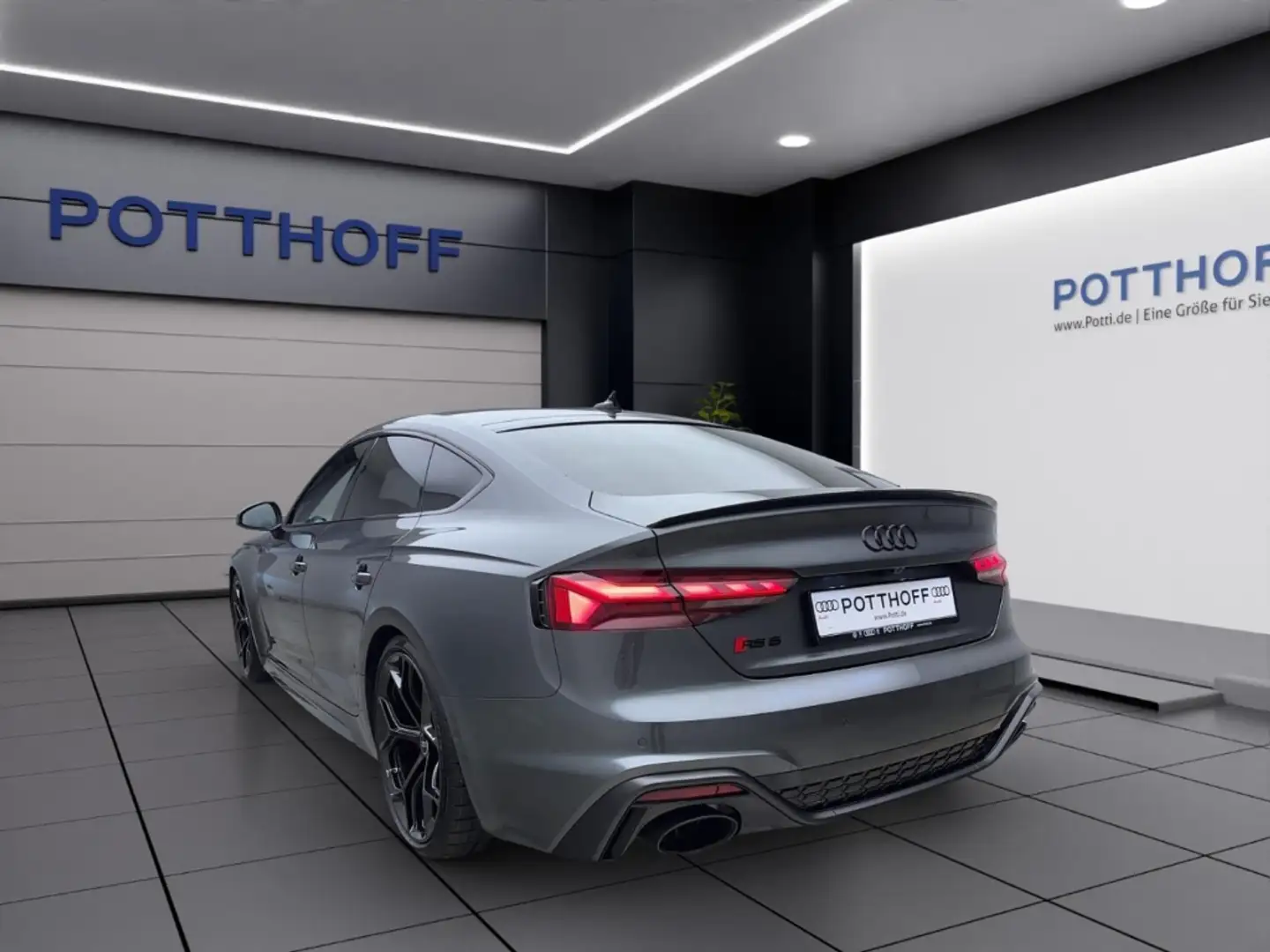 Audi RS5 Sportback Q PANO NAVI+ MATRIX KAMERA Grau - 2