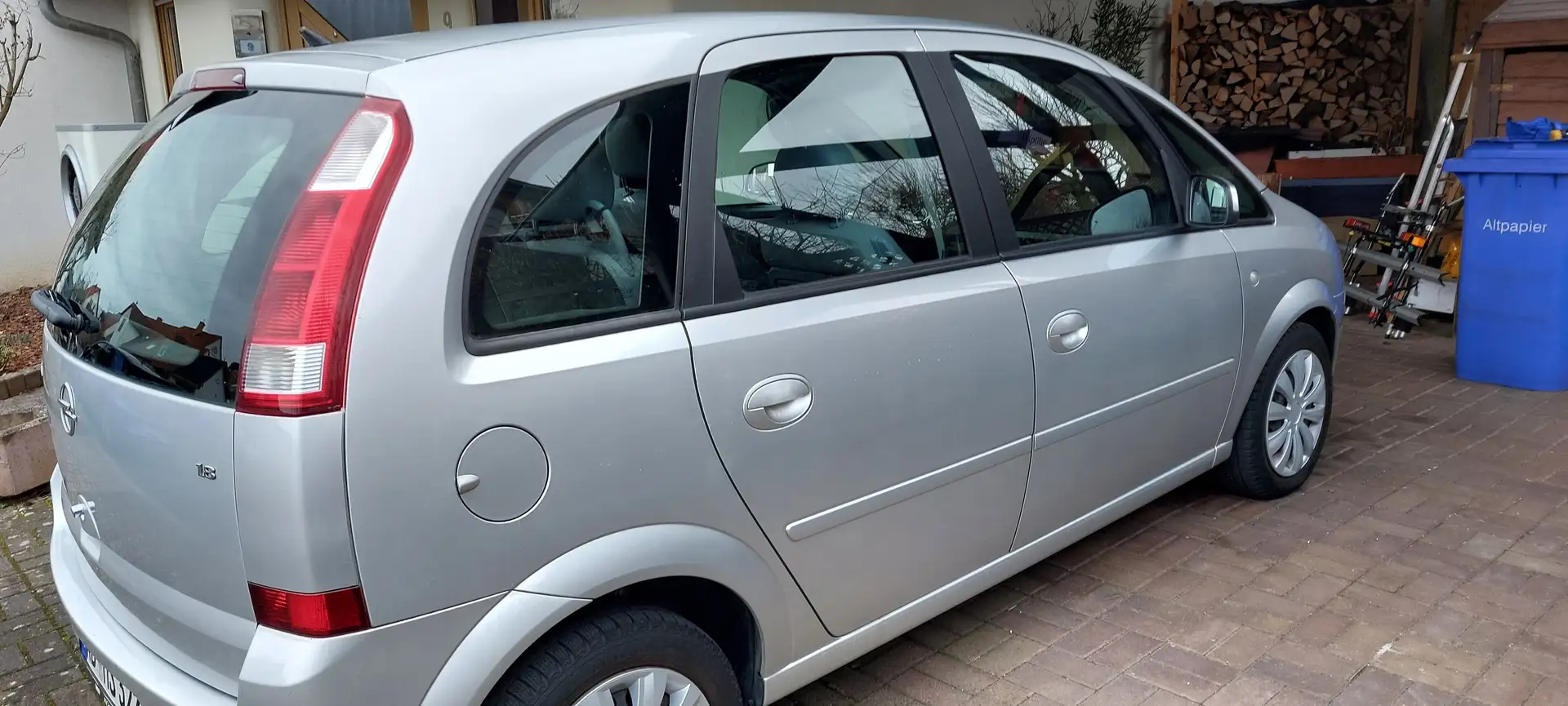 Opel Meriva Meriva 1.8 16V (Essentia) Silber - 2