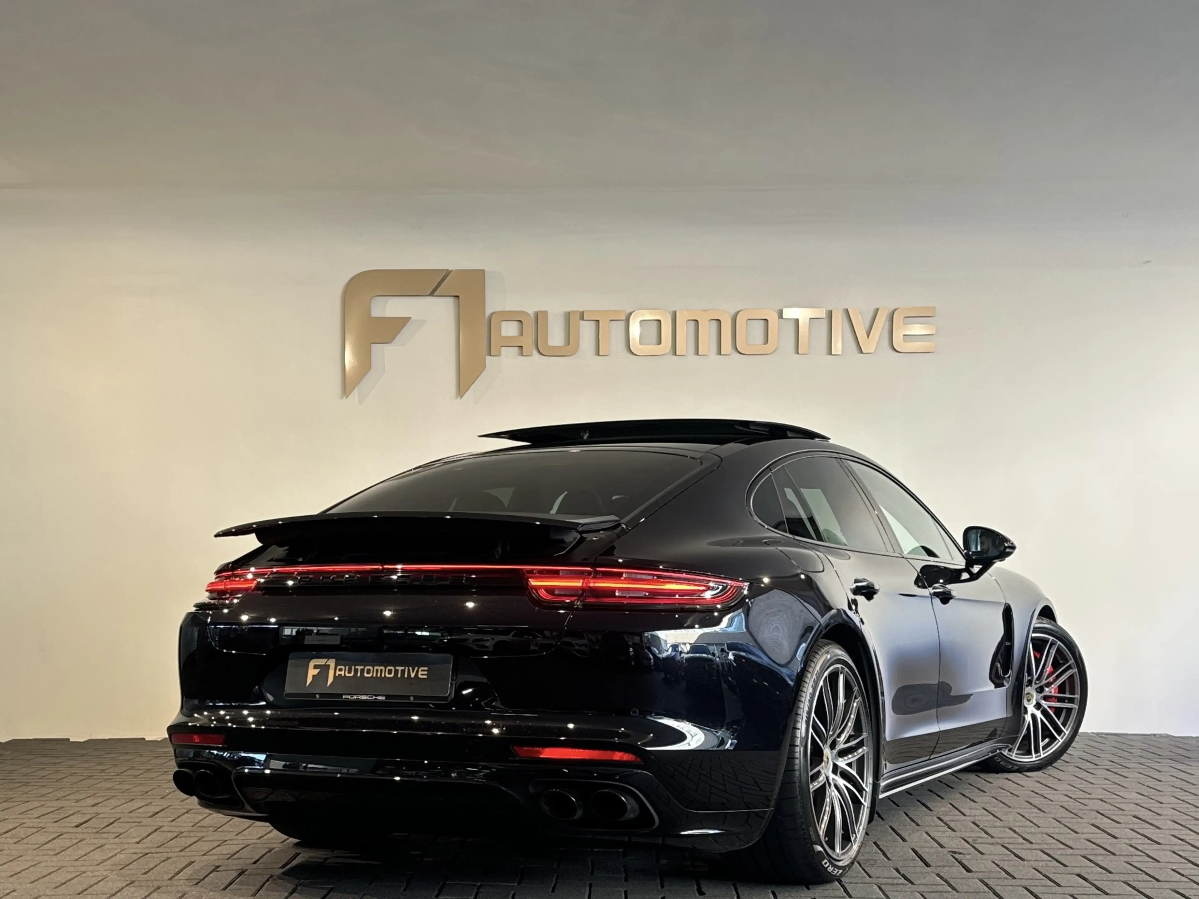 Porsche Panamera 2.9 4 E-Hybrid Pano|Softclose|Sportuitlaat|18Way — photo 4