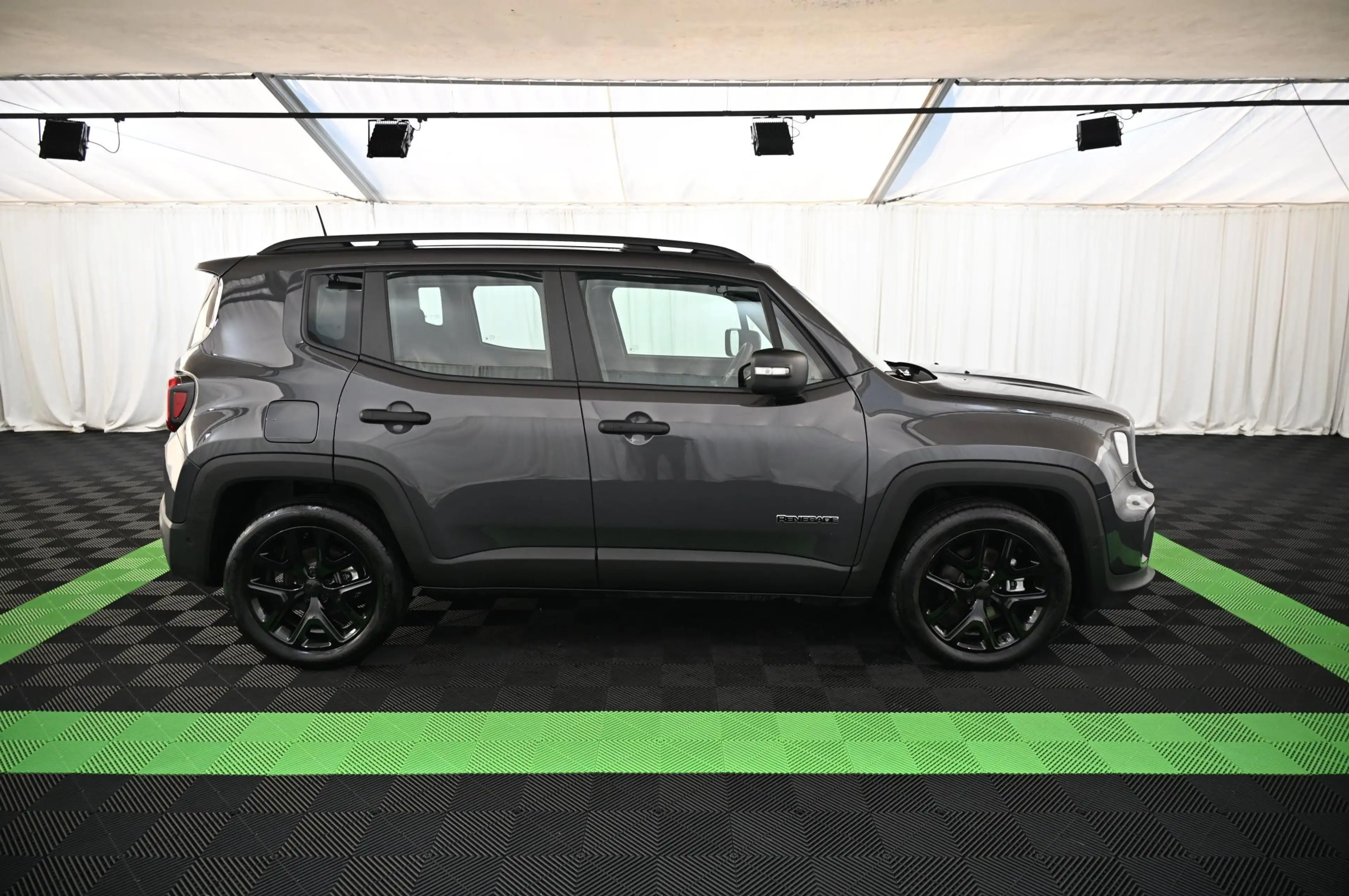 Jeep Renegade 1.5 e-Hybrid DTC-7 Summit-Pack LED/ACC/18 — photo 8