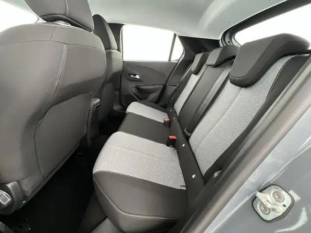 Opel Corsa view 8