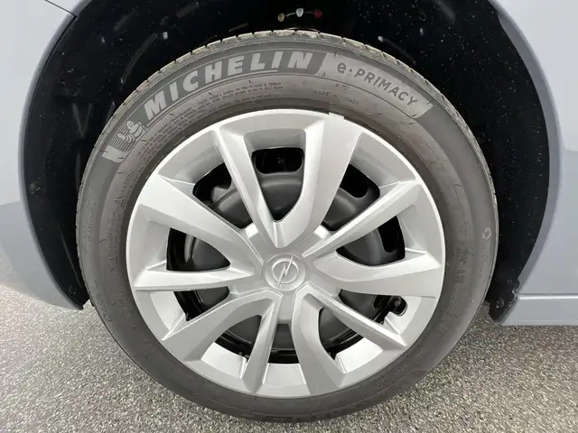 Opel Corsa view 10