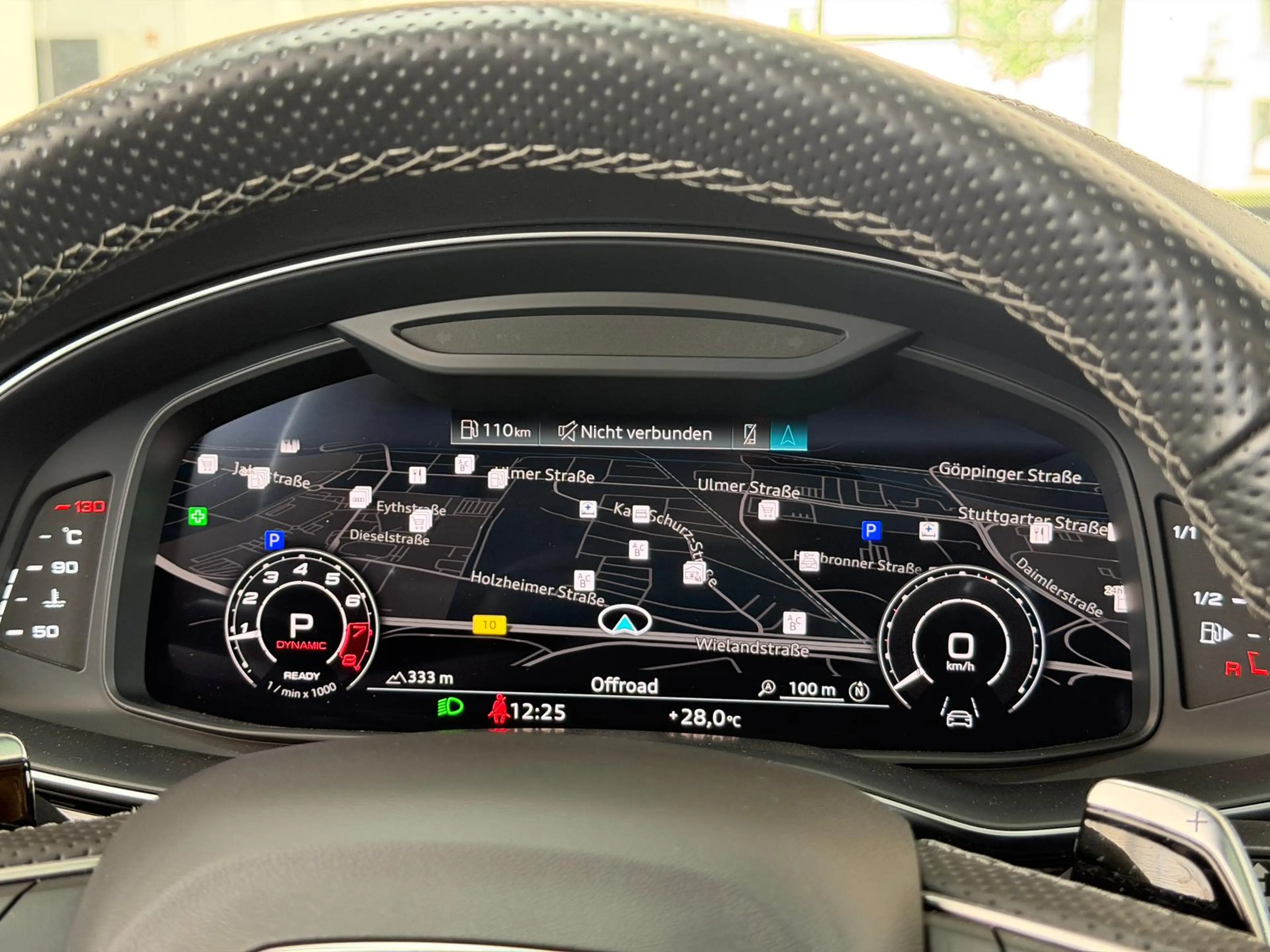 Audi RS Q8 RSQ8 KERAMIK*SPORTABGA*DYNAMIK+*CARBON*EXCLUSIVE — photo 22