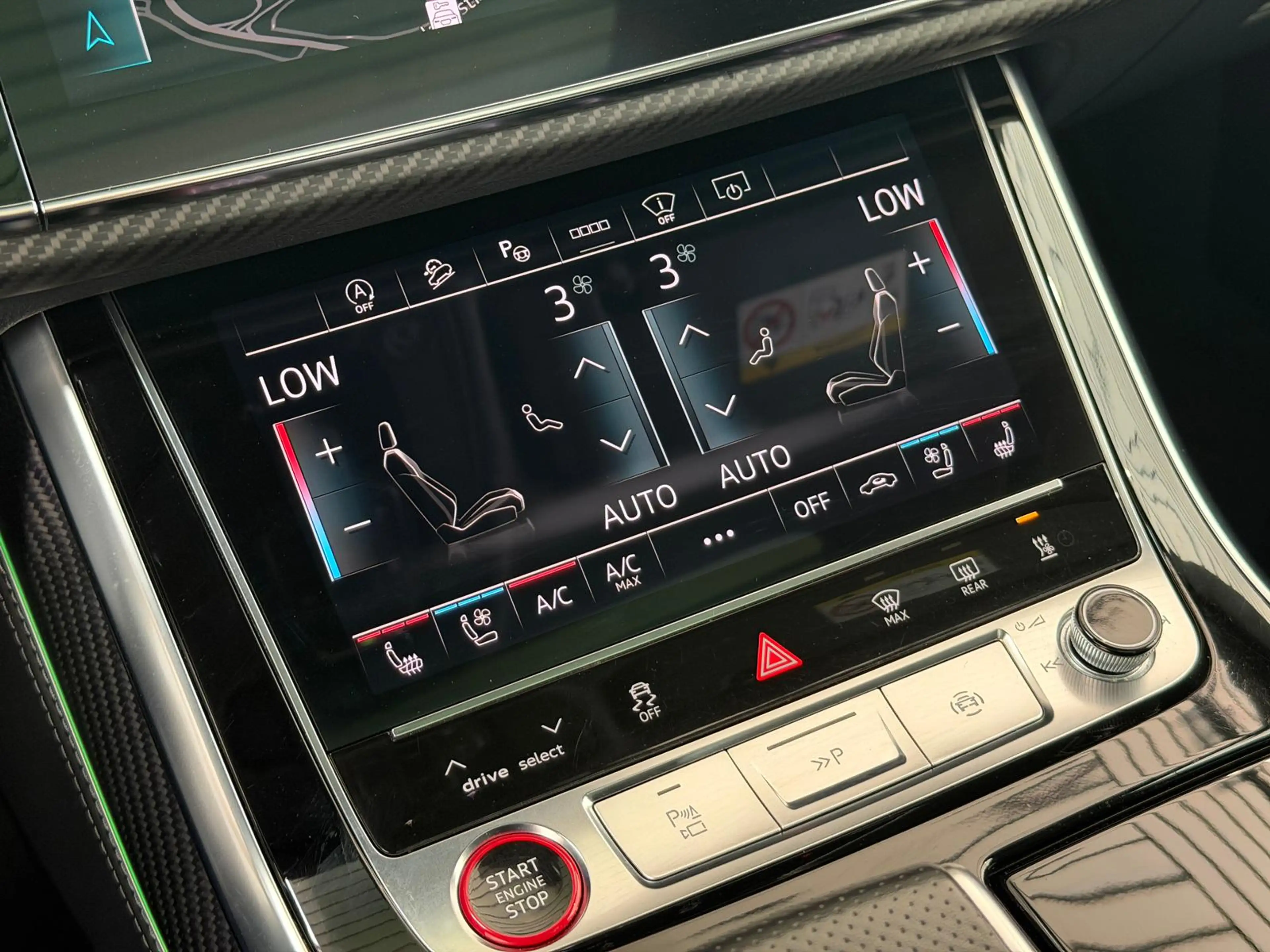 Audi RS Q8 RSQ8 KERAMIK*SPORTABGA*DYNAMIK+*CARBON*EXCLUSIVE — photo 33