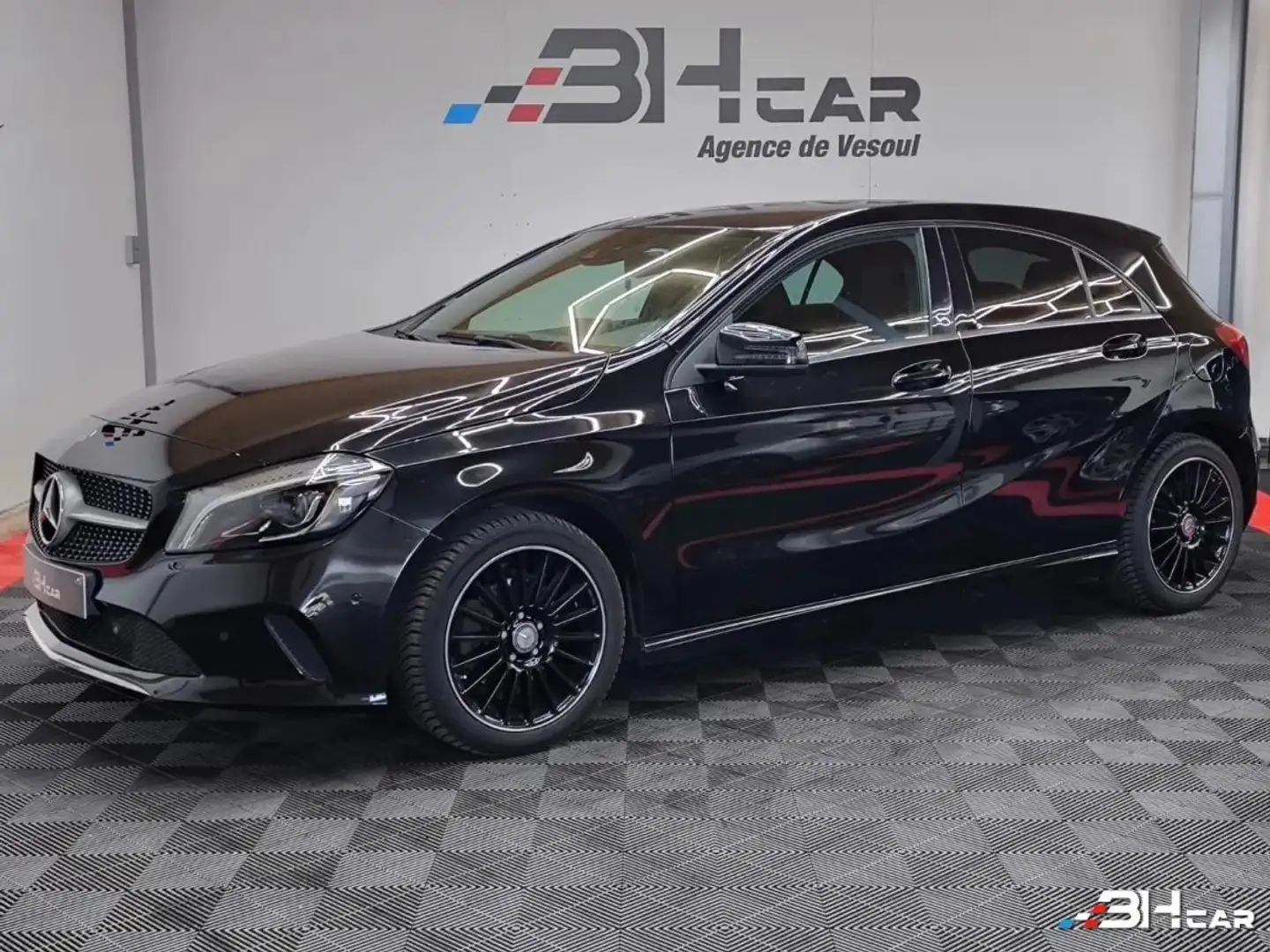 Mercedes-Benz A 200 1.6 200 Sensation BVM6 - 156cv / Bluetooth / Sièges chauffants / Caméra / Radars - 1