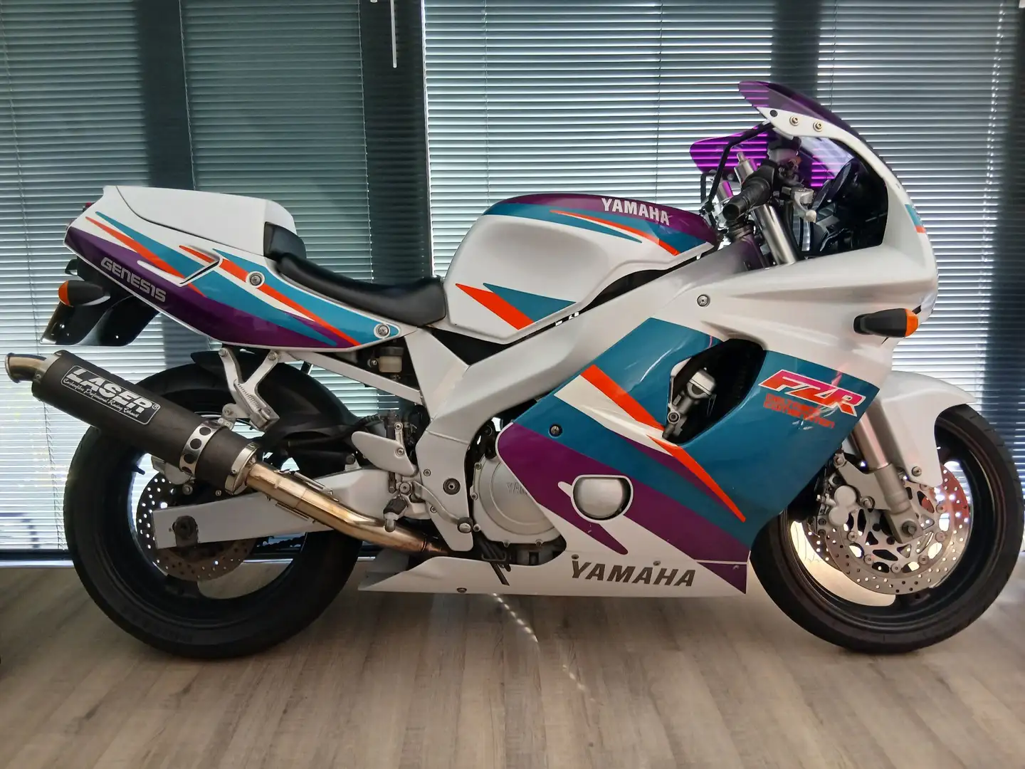 Yamaha FZR 600 R Foxeye Origineel Nederlands FZR600R Wit - 1