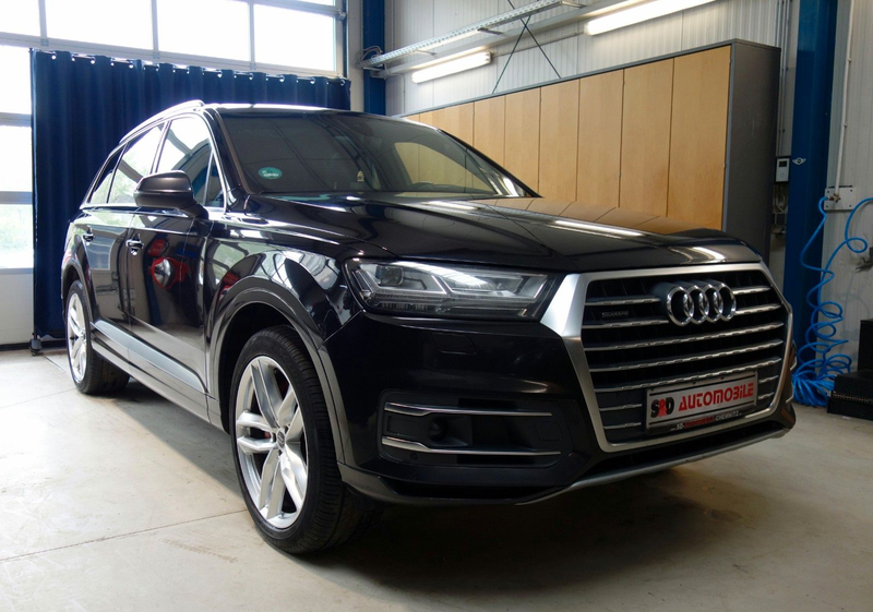 Audi Q7 3.0 TDI quattro"3xS-Line" Mega Ausstattung — photo 7