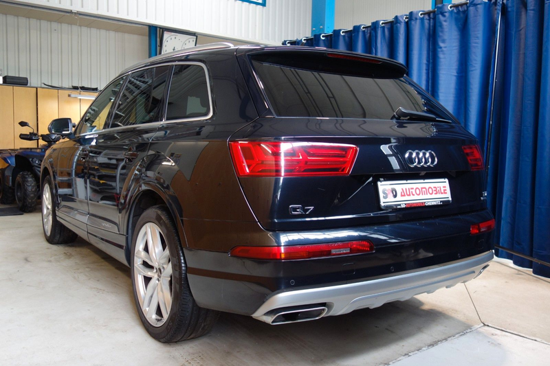 Audi Q7 3.0 TDI quattro"3xS-Line" Mega Ausstattung — photo 3