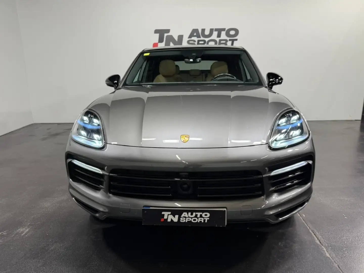 Porsche Cayenne E-Hybrid Coupé Aut. Gris - 2