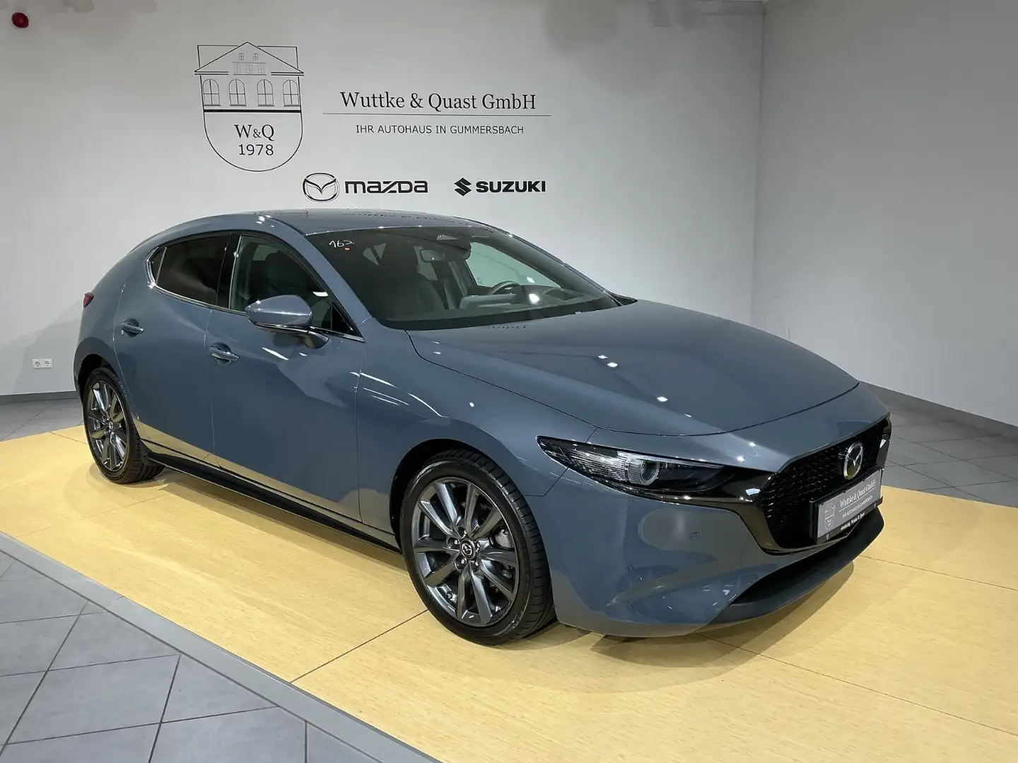 Mazda 3 Lim. 5-trg. Exclusive-Line Bose Grigio - 2