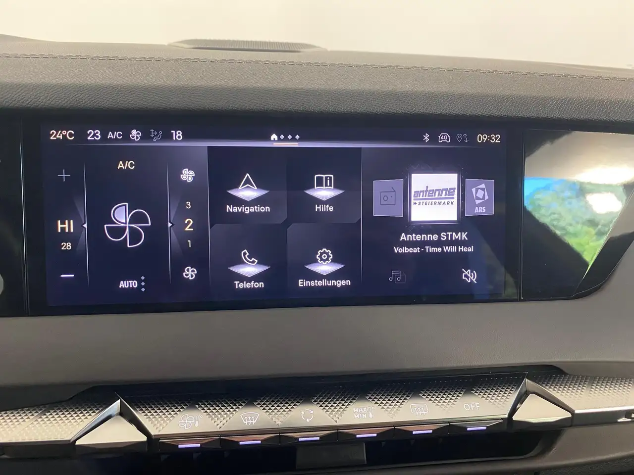 DS Automobiles DS 4 1.2 PureTech 130 Opera S&S LED*ACC*NAVI*RFK 96 ... 9