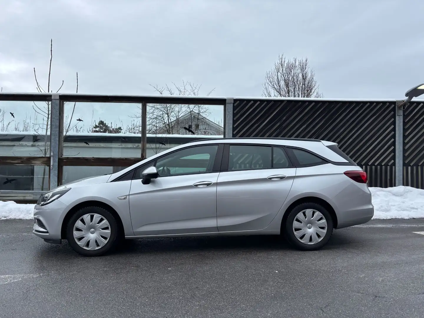 Opel Astra 1.2 Turbo / Anhängerkupplung / Pickerl NEU Grau - 1