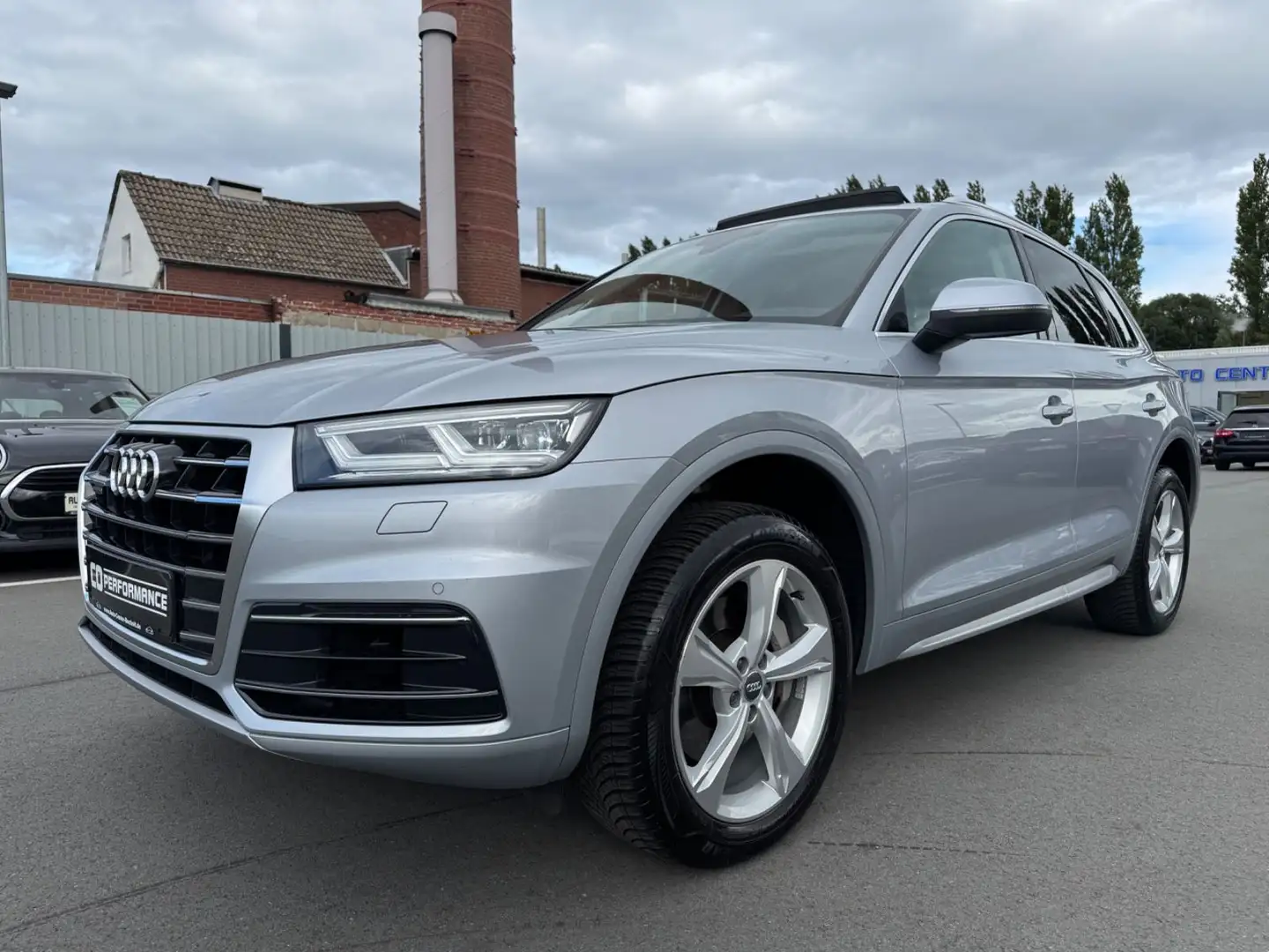 Audi Q5 50 TDI *QUATTRO*DESIGN*MATRIX*RFK*LEDER*2HAND Silber - 1