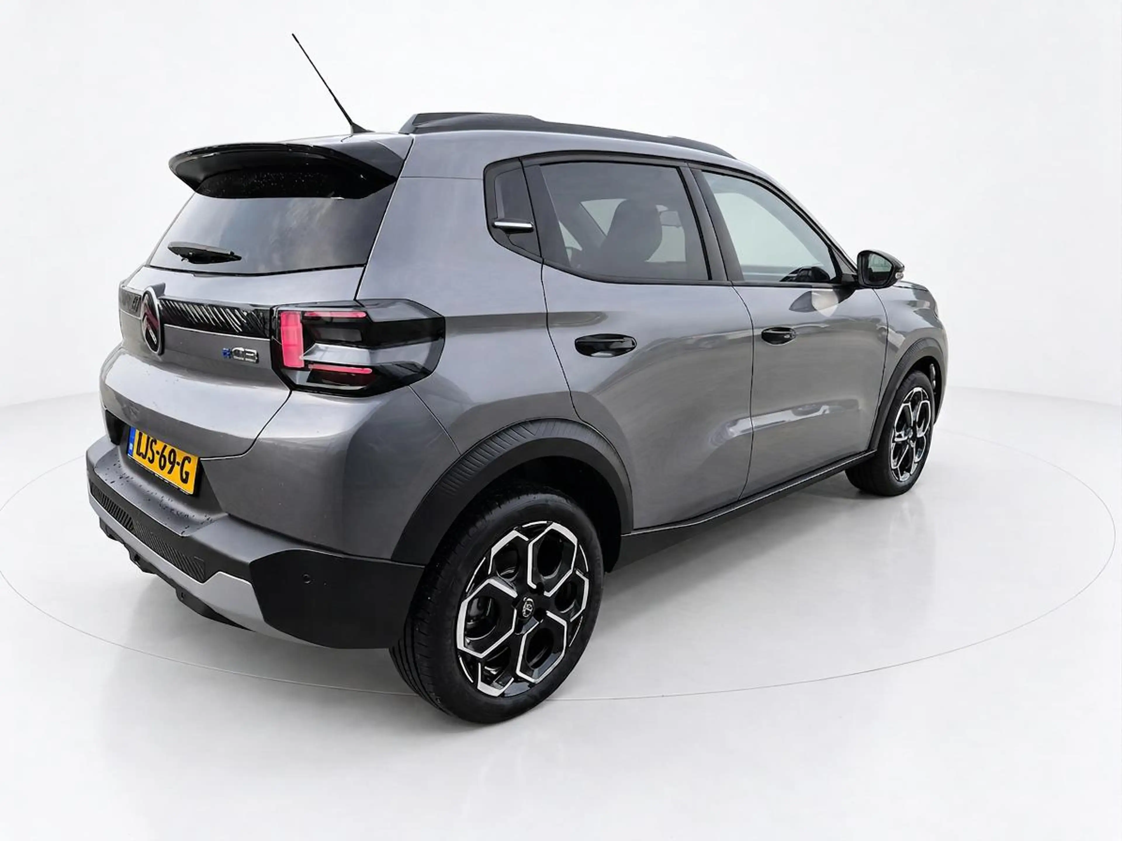 Citroen E-C3 Max 113pk 44 kWh — photo 7