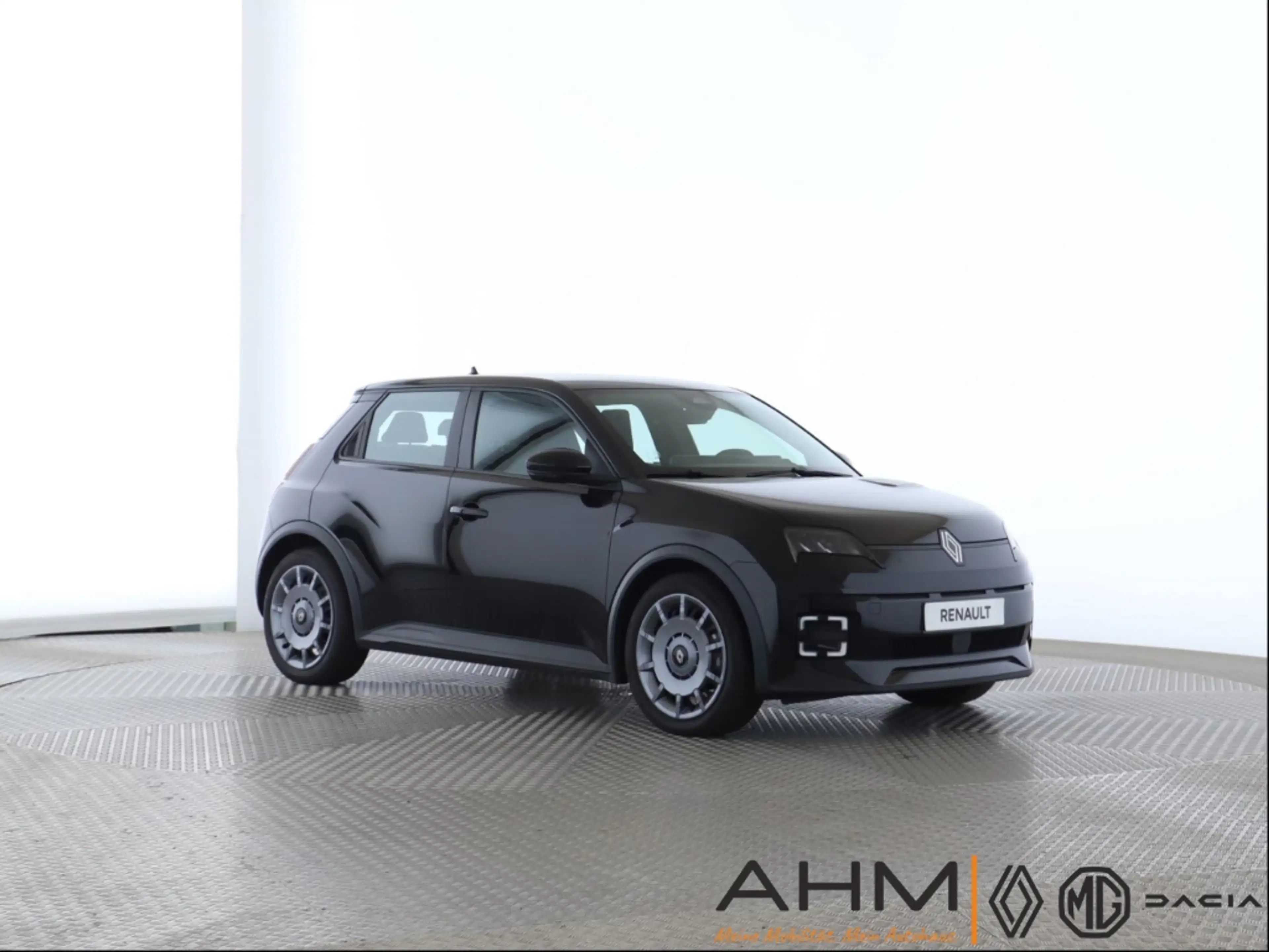 Renault R 5 Electric 120 Urban Range Evolution — photo 2