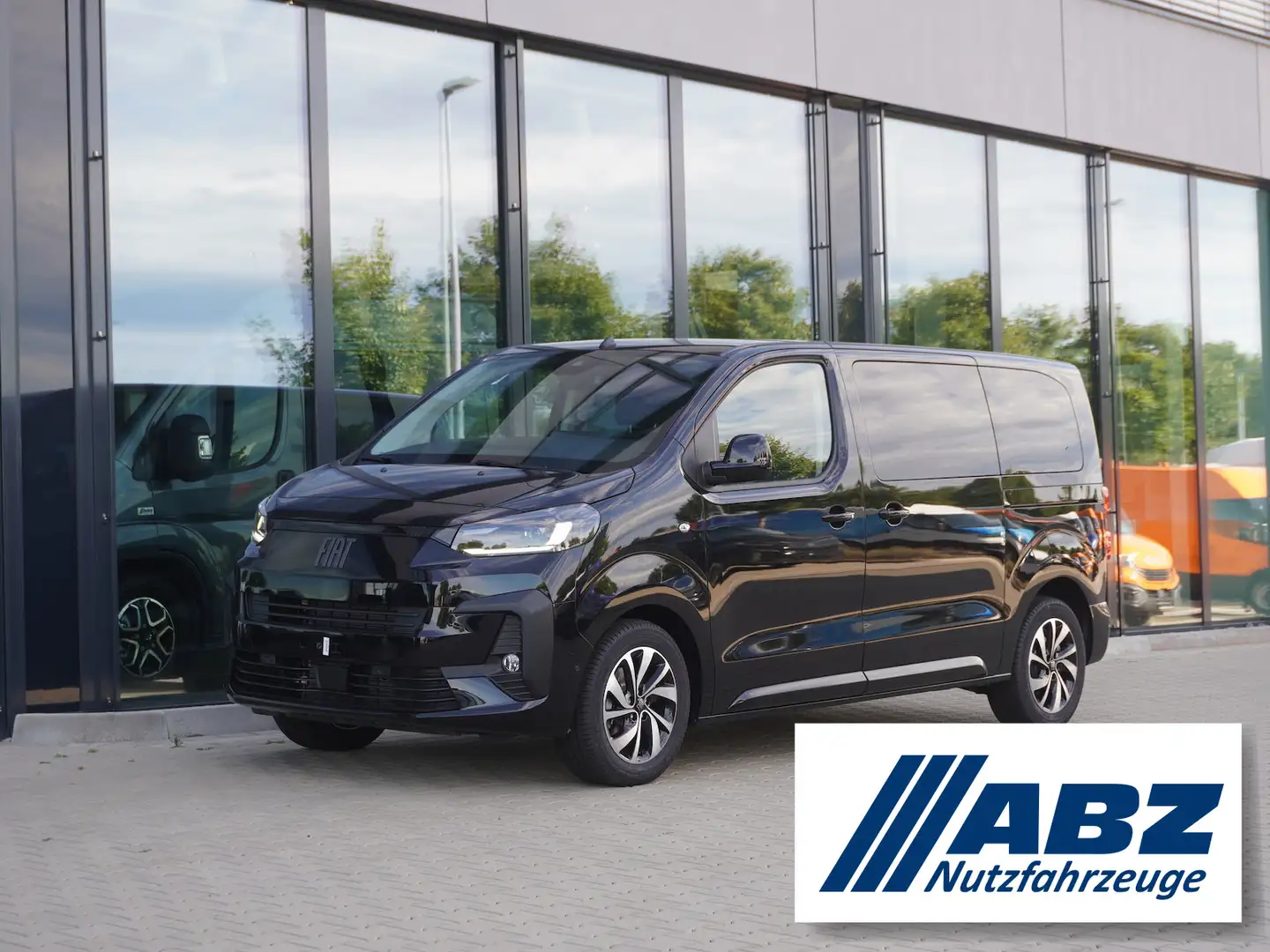 Fiat Ulysse Top 7-Sitzer L2 180 AT / Vollausstattung Noir - 1
