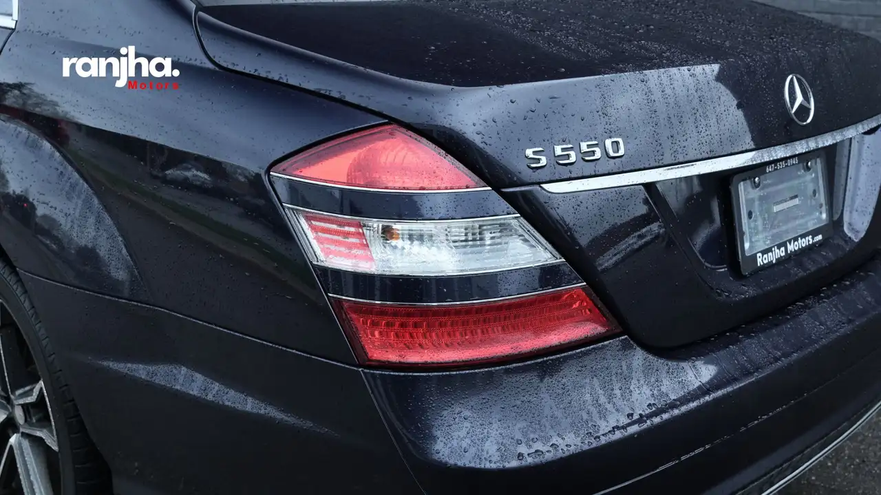 Mercedes-Benz S-Class снимка Mercedes-Benz S-Class