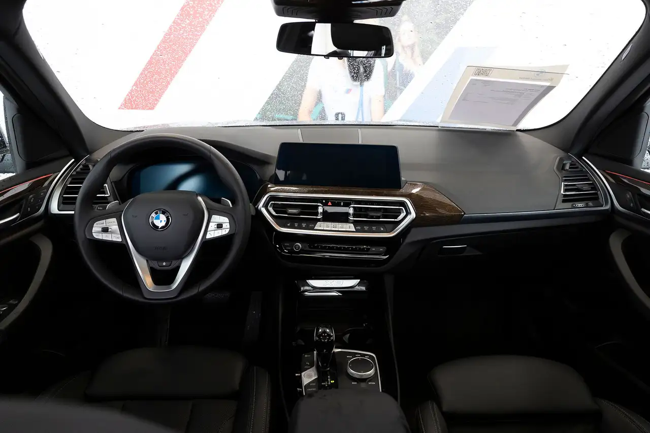 BMW X3 снимка BMW X3