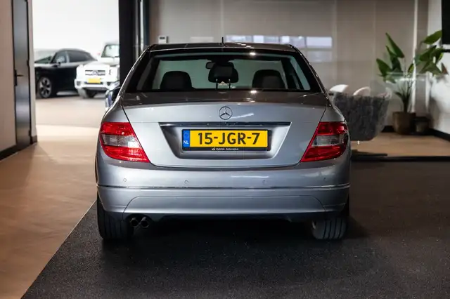 Mercedes-Benz C-Class view 10