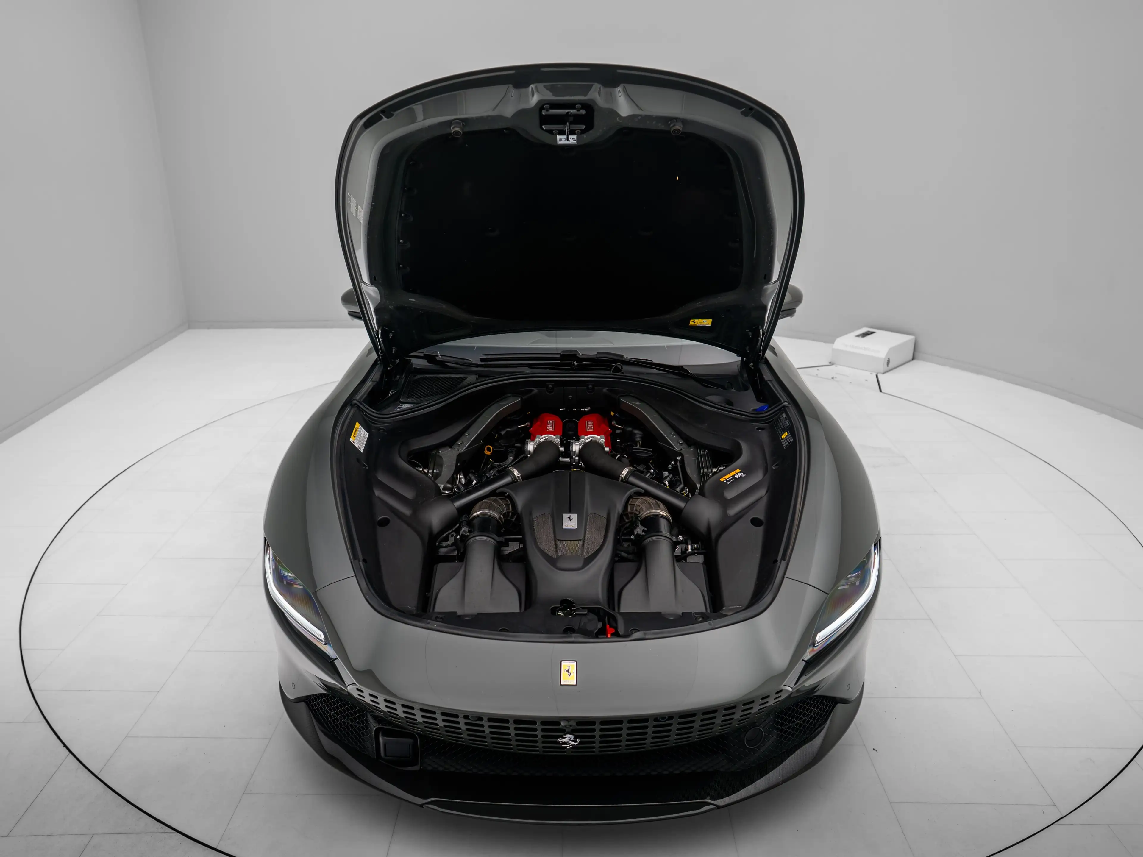 Ferrari Roma - FERRARI HAMBURG — photo 10