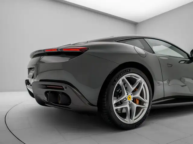 Ferrari Roma view 13
