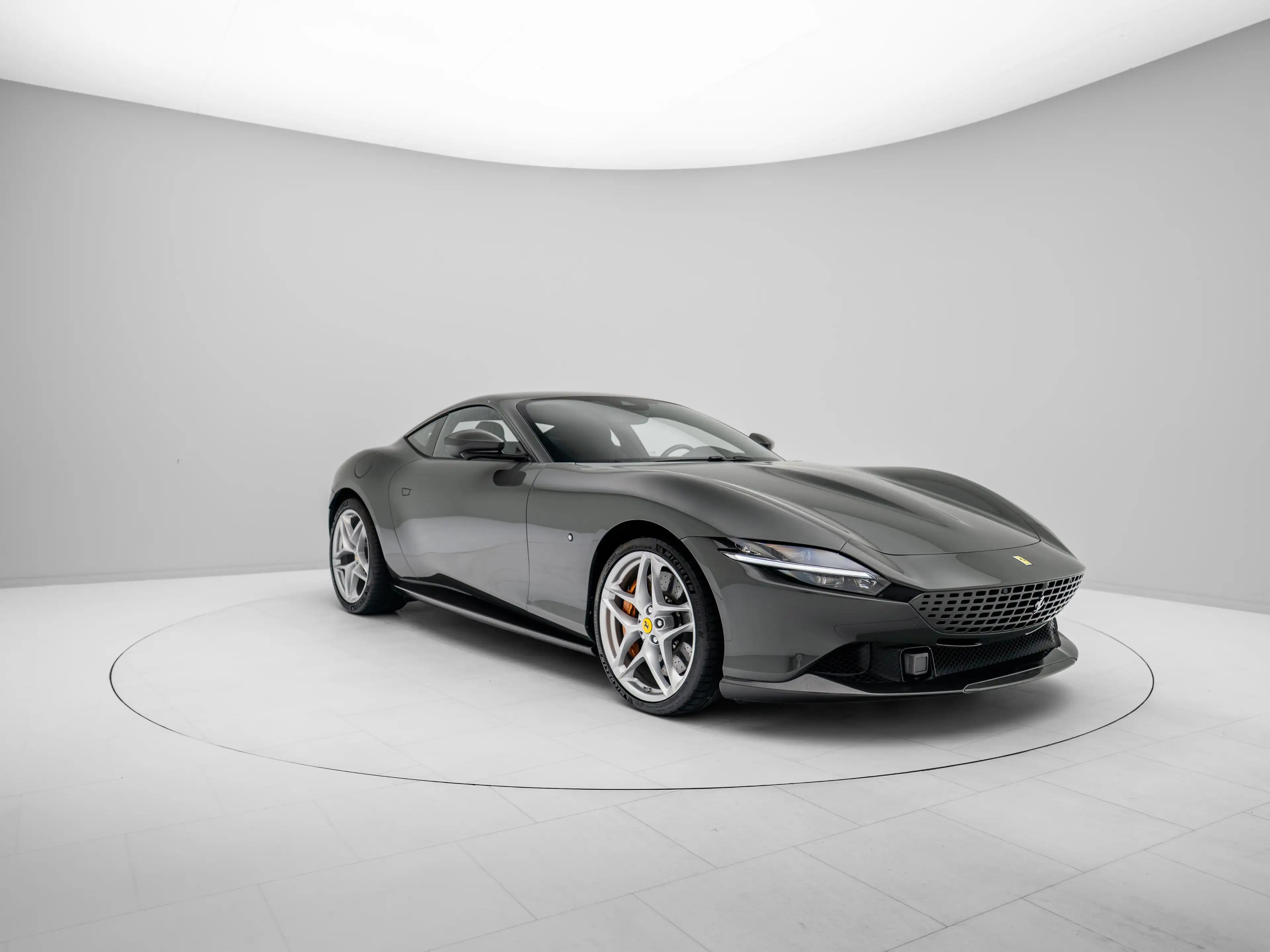 Ferrari Roma - FERRARI HAMBURG — photo 3