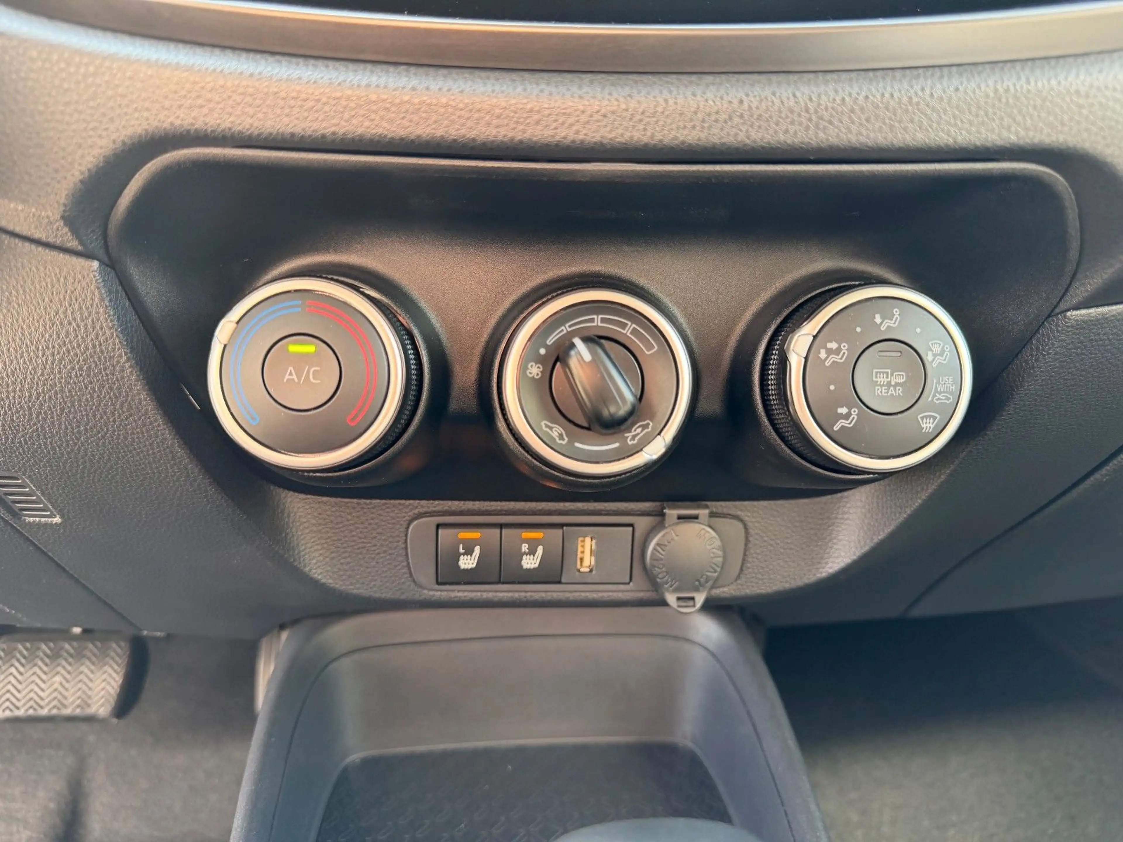 Toyota Aygo X Comfort 1.0l Automatik*Kamera,SHZ,ACC* — photo 14