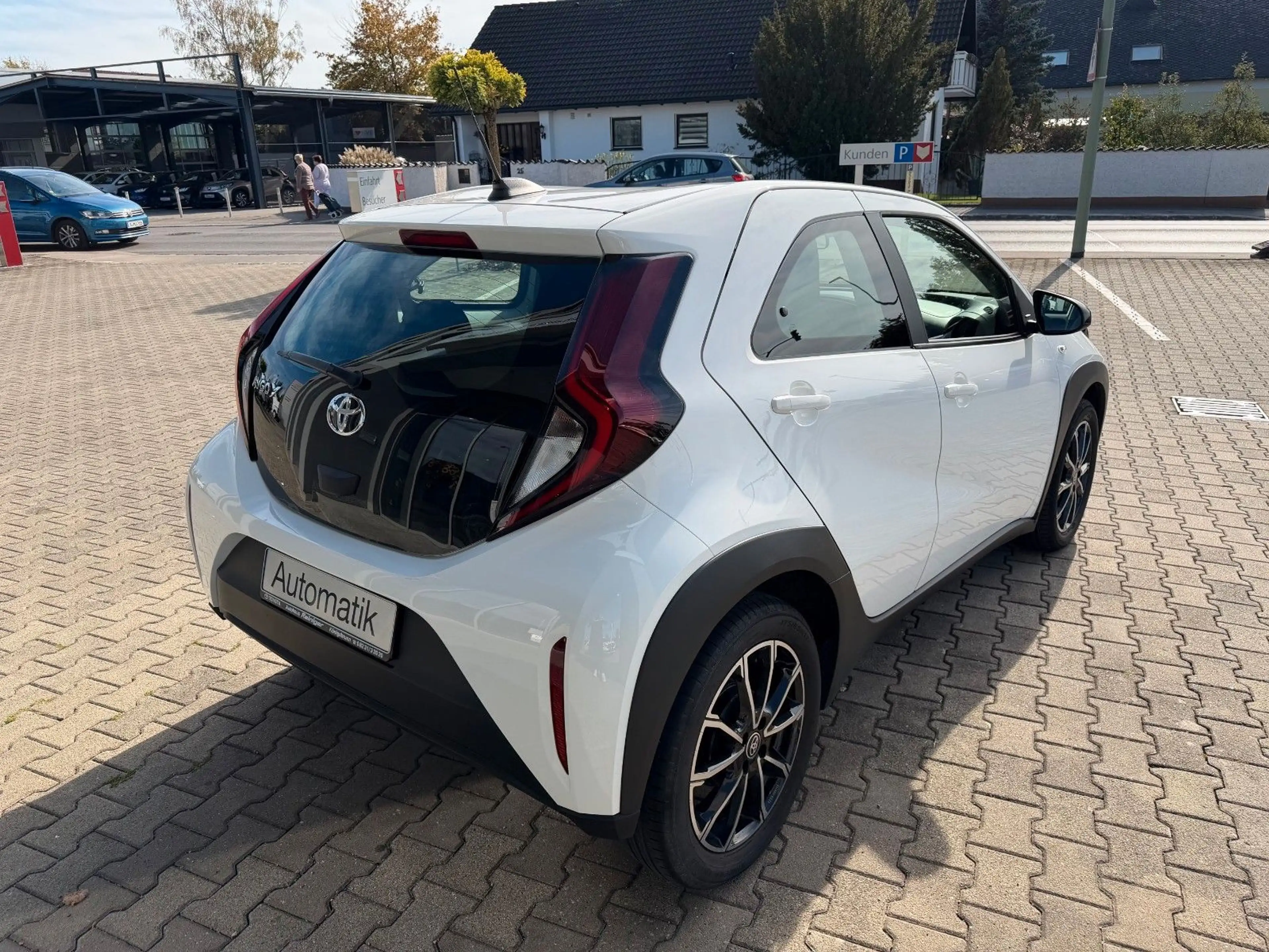 Toyota Aygo X Comfort 1.0l Automatik*Kamera,SHZ,ACC* — photo 6