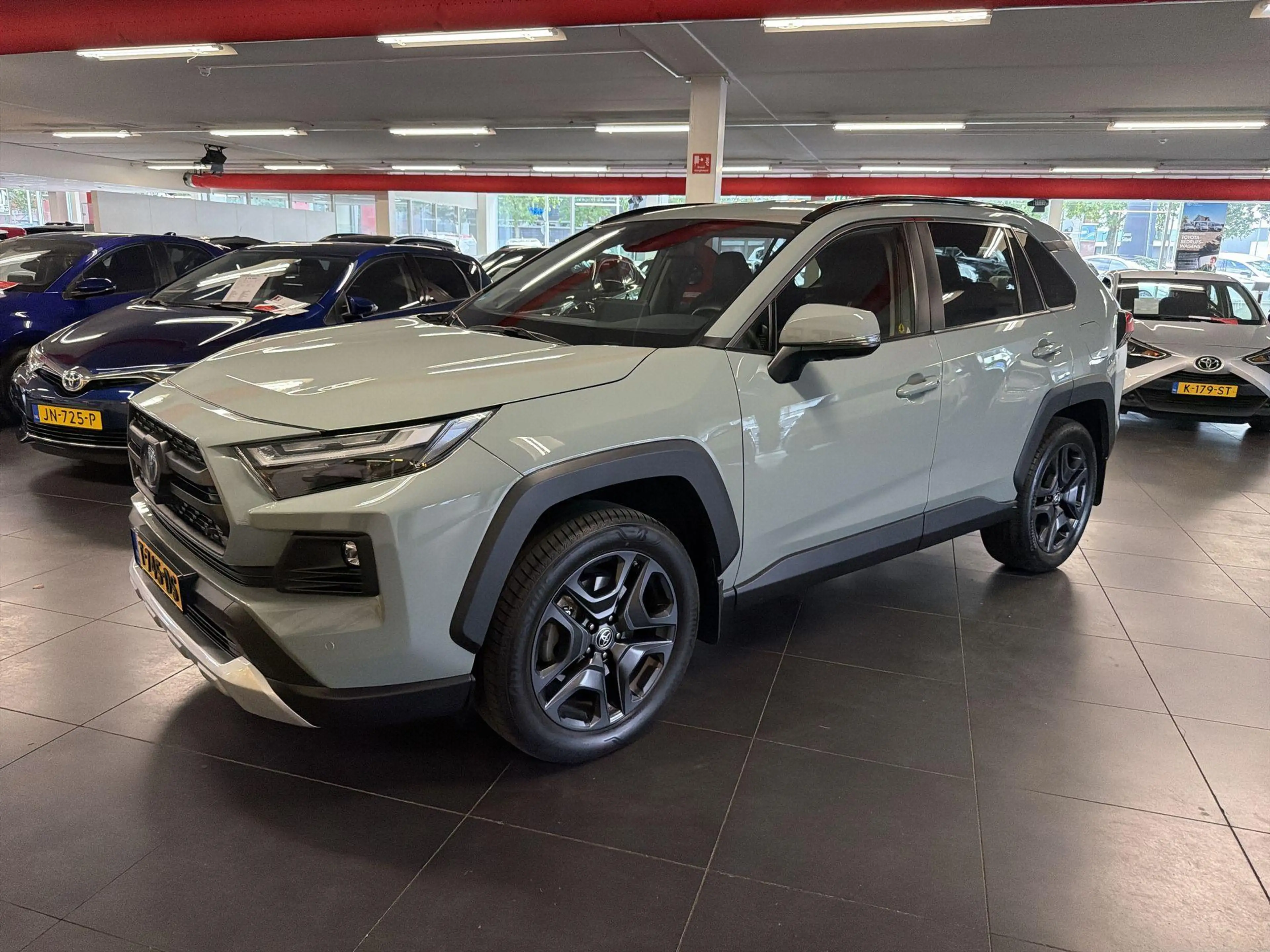 Toyota RAV 4 2.5 Hybrid AWD ADVENTURE | Bearlock | SCM certific — photo 10