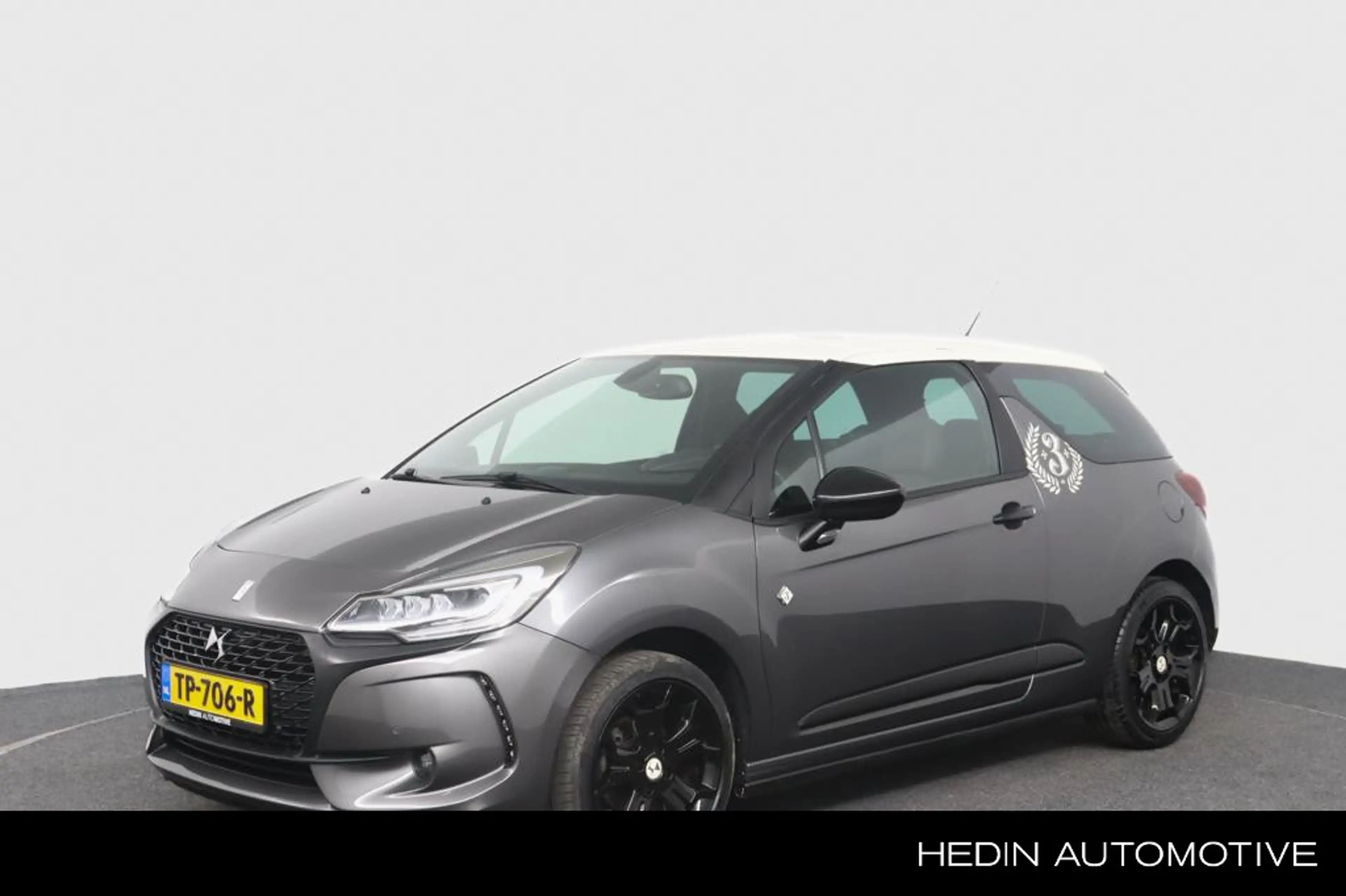 DS Automobiles DS 3 1.2 110pk Café Racer | Navigatie | Leder | Stoelve