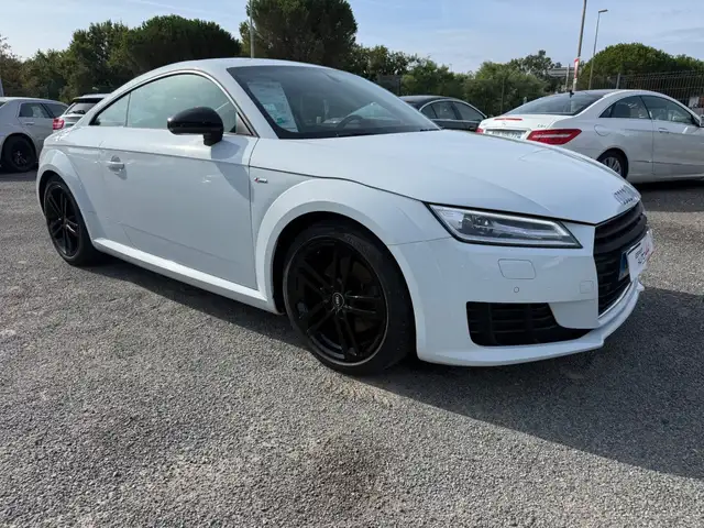Audi TT COUPE 2.0 TDI 184 S line