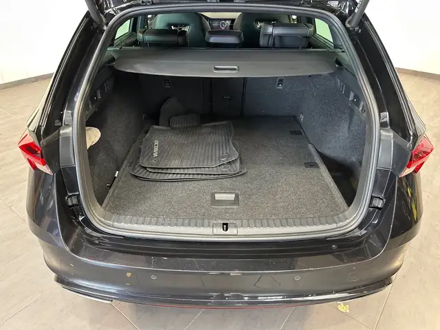 Skoda Octavia view 6