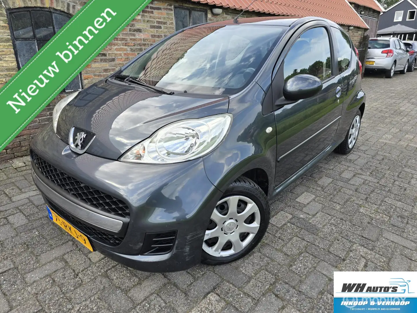 Peugeot 107 1.0-12V XS Elekt pakket en Airco Gris - 1