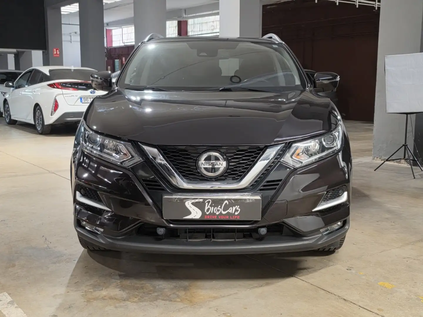 Nissan Qashqai 1.6 DIG-T N-Connecta 4x2 Burdeos - 2