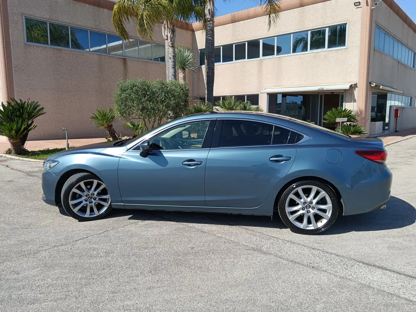 Mazda 6 6 III 2013 Berlina 2.2 Exceed 175cv 6at Kék - 1