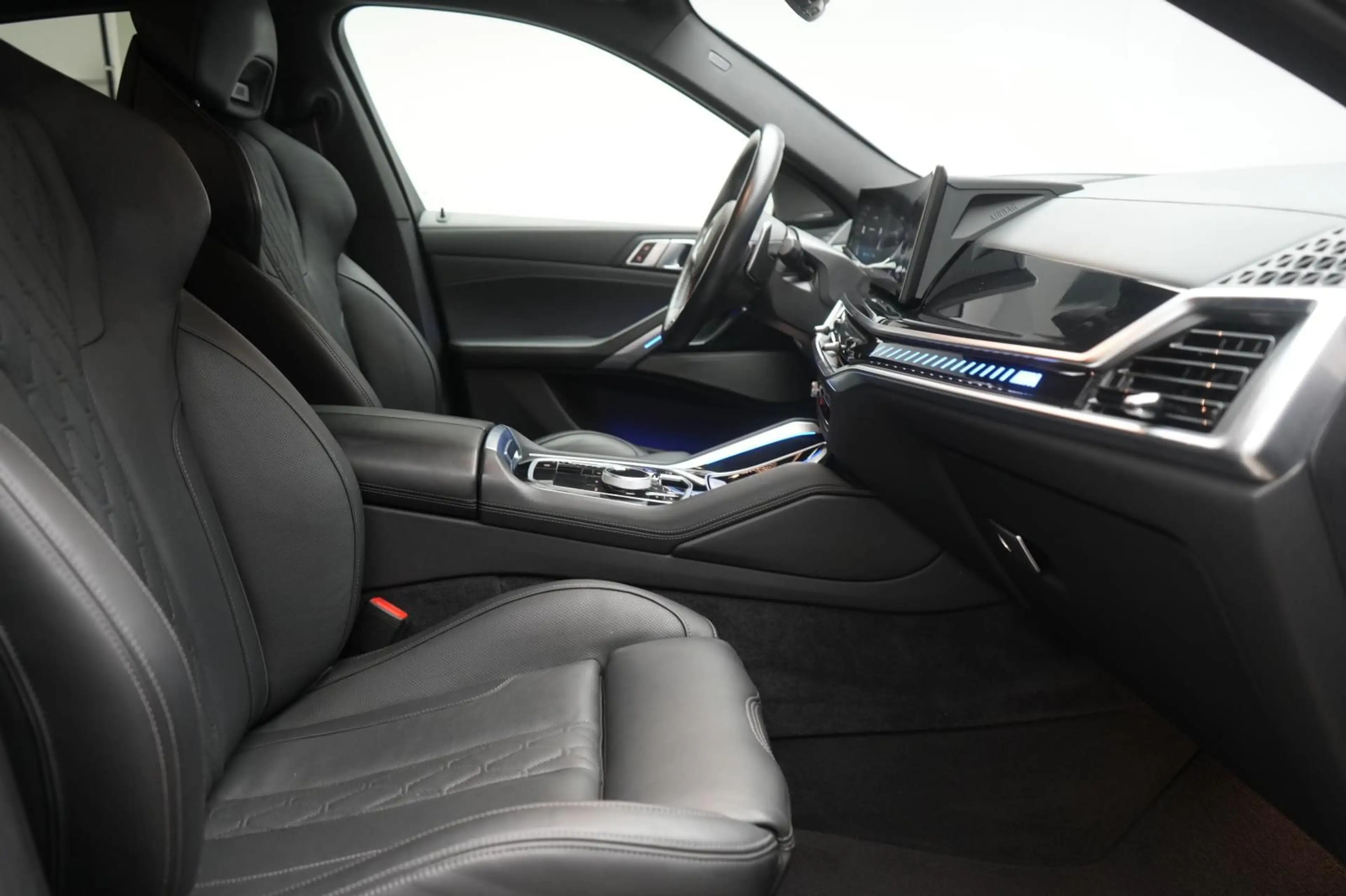 BMW X6 M i xDrive Leder/HUD/Carbon/H&K/Kamera/AHK/ — photo 7