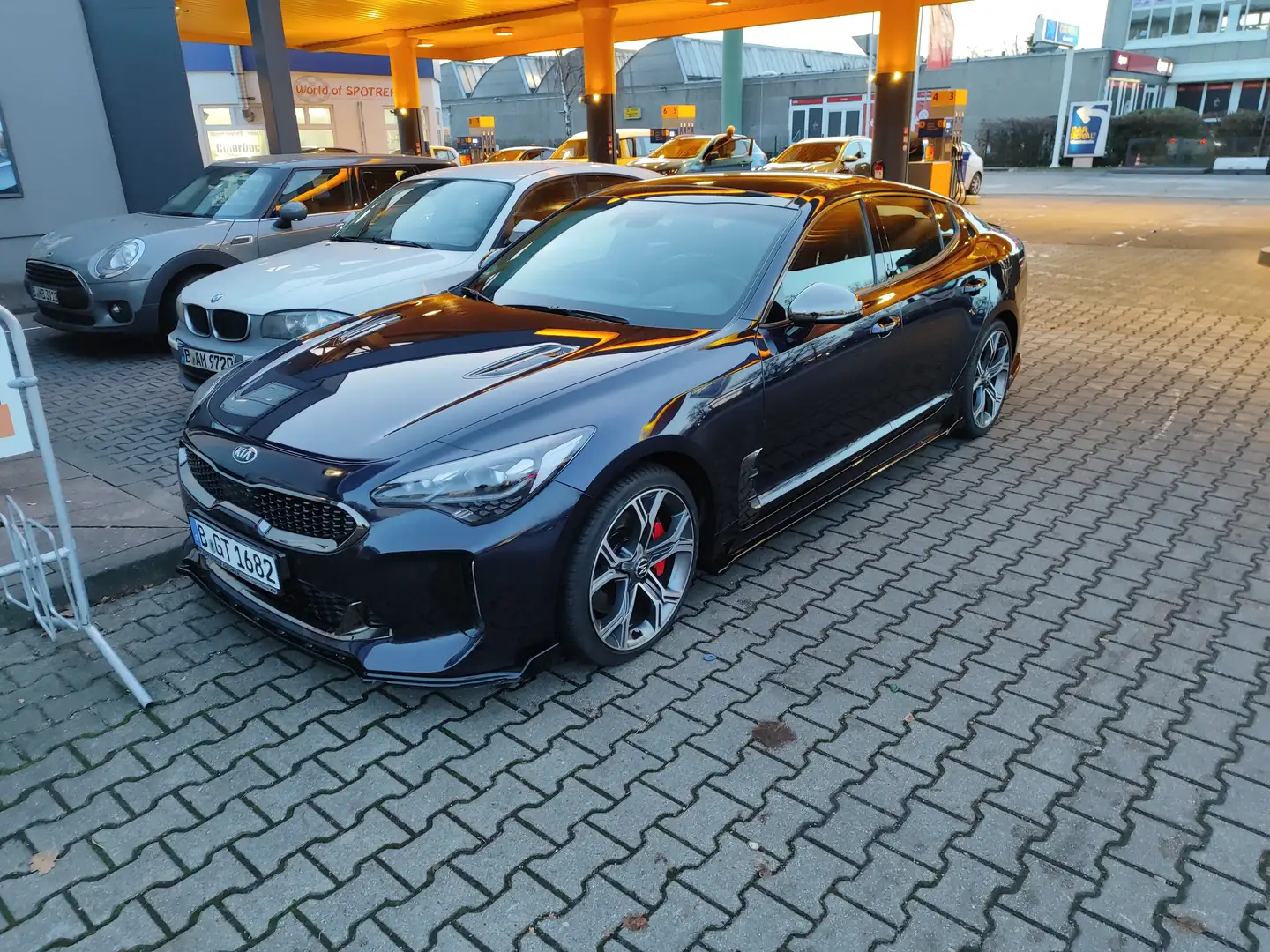 Kia Stinger Stinger 3.3 T-GDI AWD GT - 2