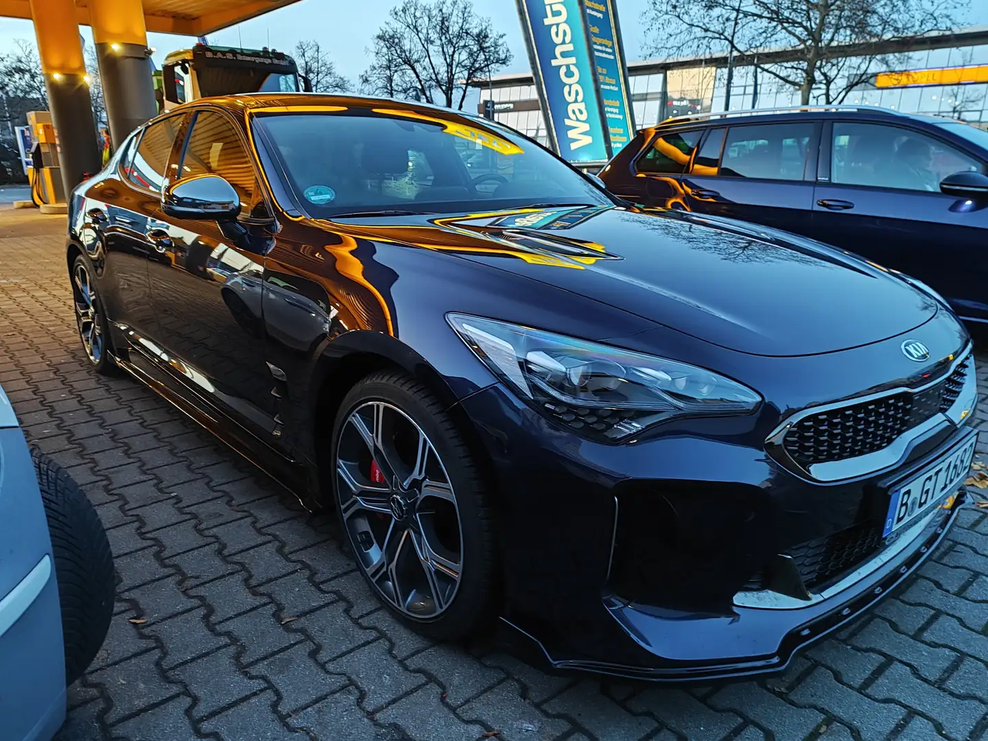 Kia Stinger Stinger 3.3 T-GDI AWD GT - 1