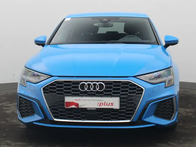 Audi A3 view 3