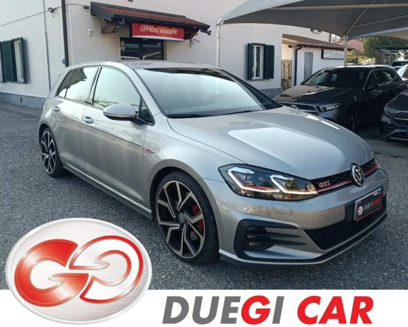 Volkswagen Golf GTI Performance 2.0 245 CV TSI DSG 5p. BMT Gris - 1